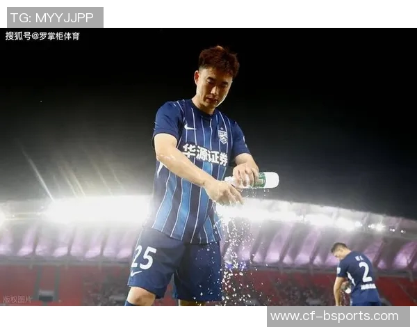 邓涵文告别武汉三镇四年时光铭刻心中难忘回忆即将踏上新征程